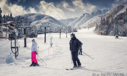 Japan ski school photographer